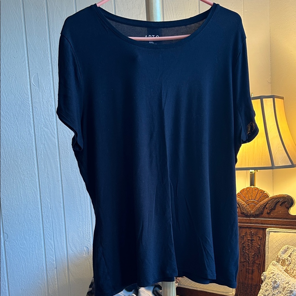 Apt. 9 Classic Black Short Sleeve Tee